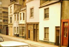 17-22 Middle Street looking towards town hall